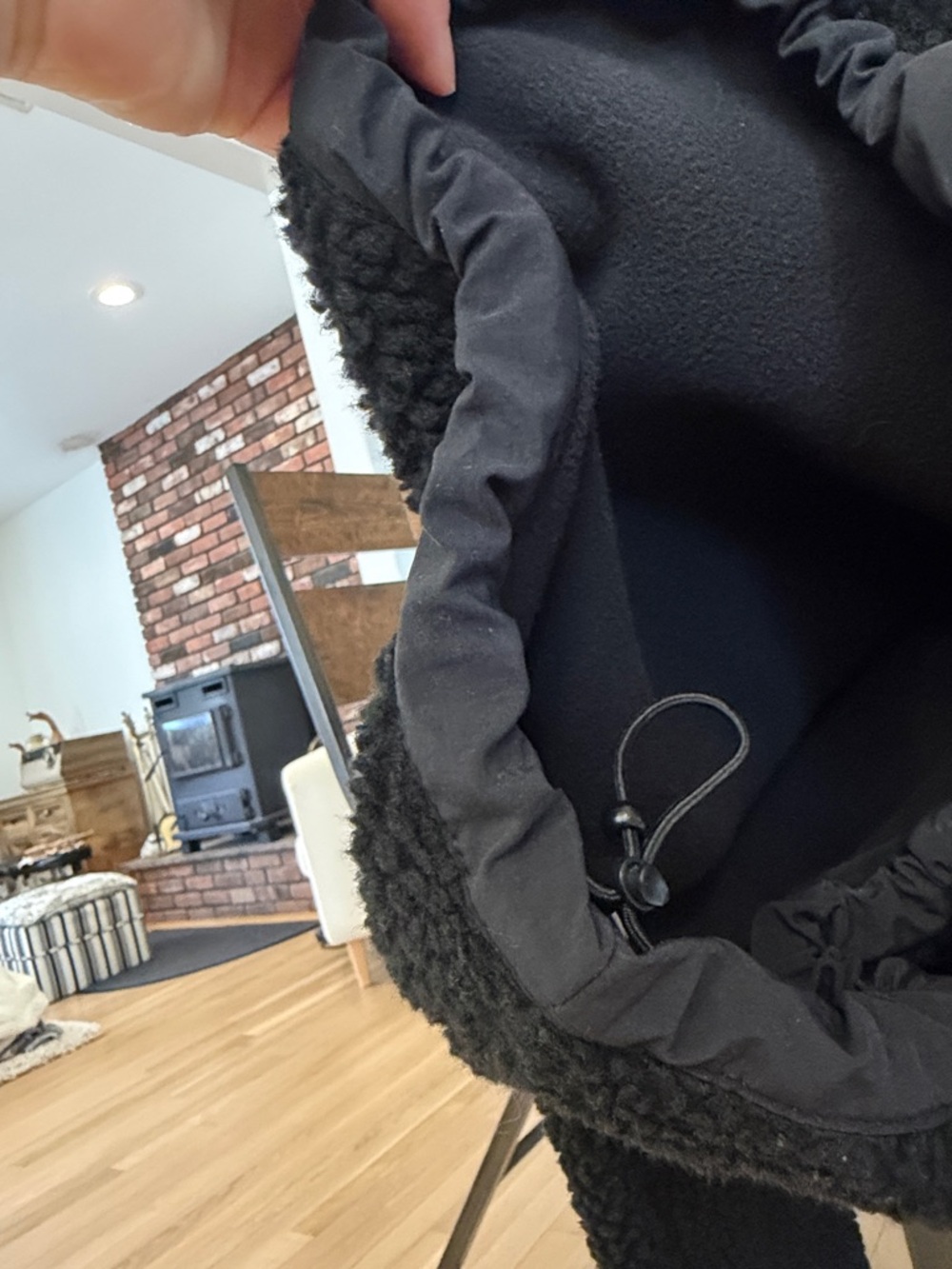The North Face Black Sherpa Fleece Jacket - Picture 7 of 7
